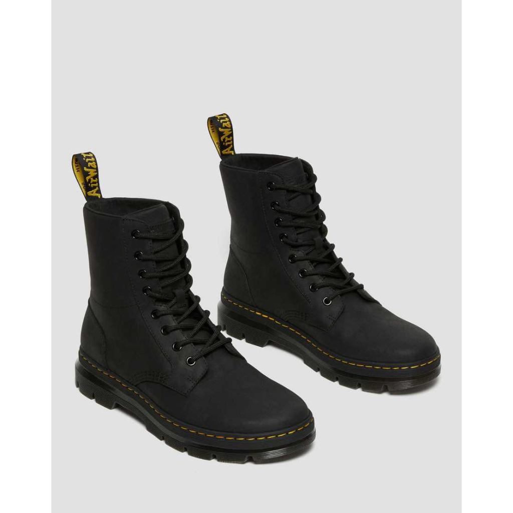 Giày Dr. Martens Hoàng Phúc Combs Leather Casual Boots Màu Đen Lịch Lãm