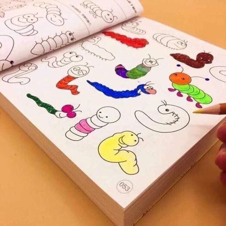 Sách tô màu 5000 hình vẽ. Tặng 12 bút chì màu. Hỗ trợ sự phát triển toàn diện của các bé.