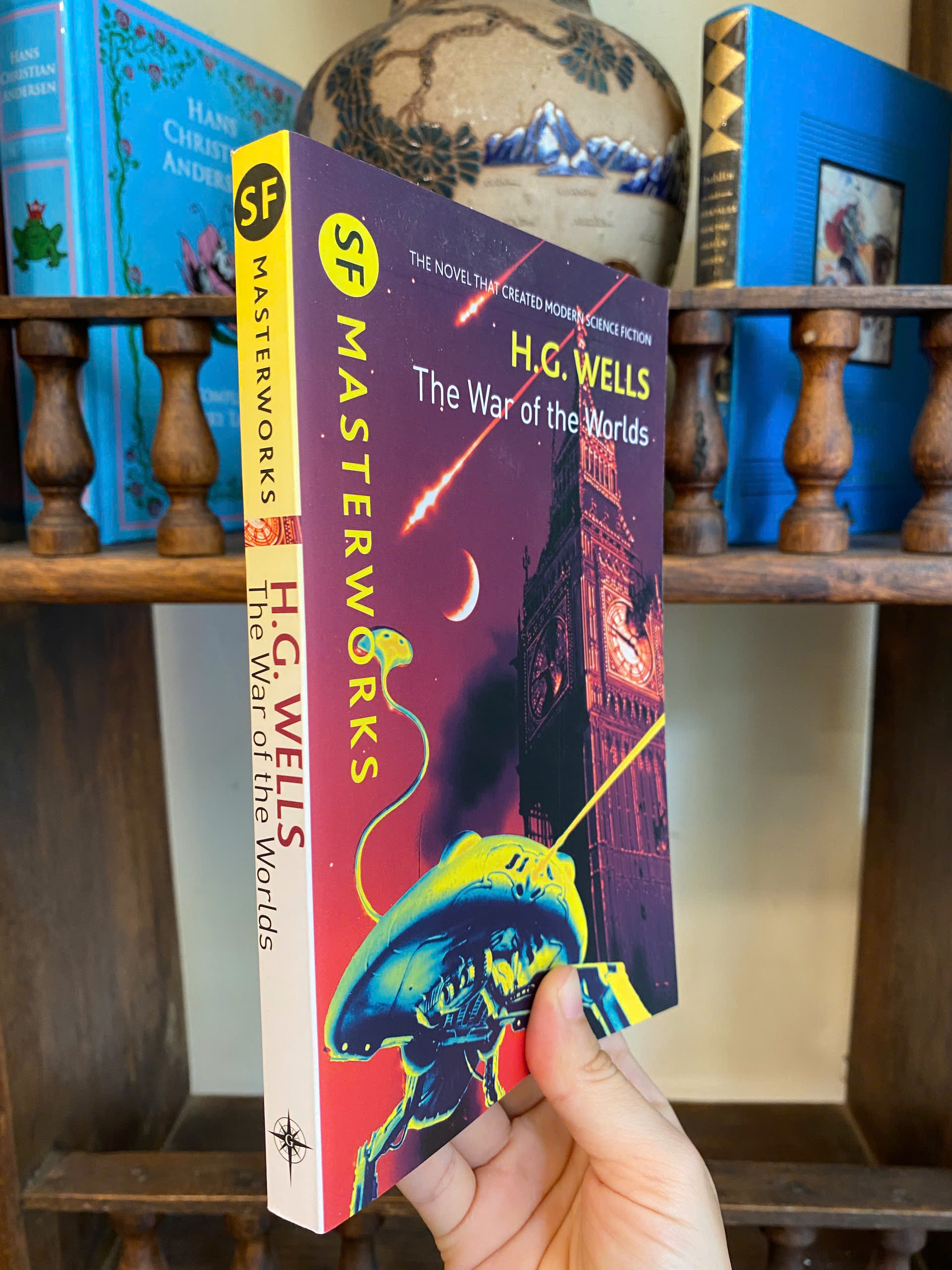 Sách - SF Masterworks: The War of the Worlds by H.G.Wells | Science Fiction/ Fantasy / Ngoại văn
