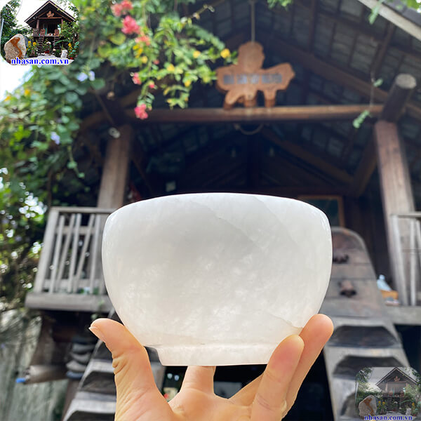 Chén đá thạch anh trắng tự nhiên giúp gia tăng cát khí nặng 800gr-13cm B51