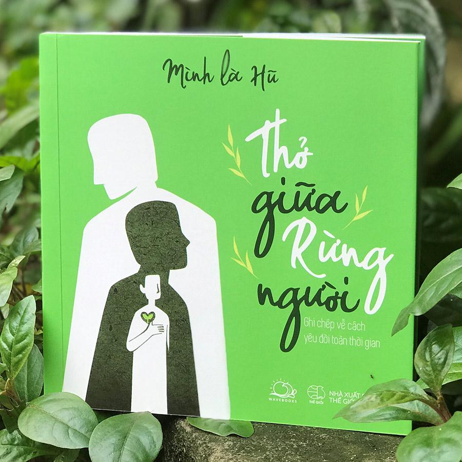 Thở Giữa Rừng Người