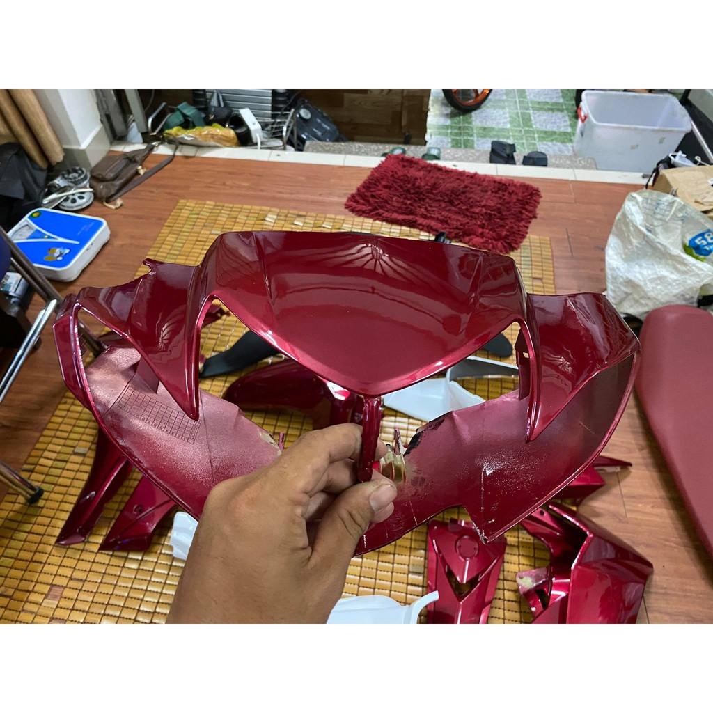 Dàn áo dành cho Yamaha Sirius loại 1 màu Đỏ Kendy, nhám Trắng