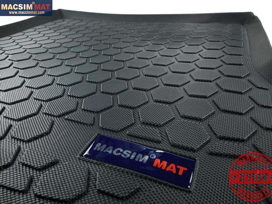 Thảm lót cốp MAZDA 3 2014-2018 nhãn hiệu Macsim chất liệu TPV cao cấp màu đen