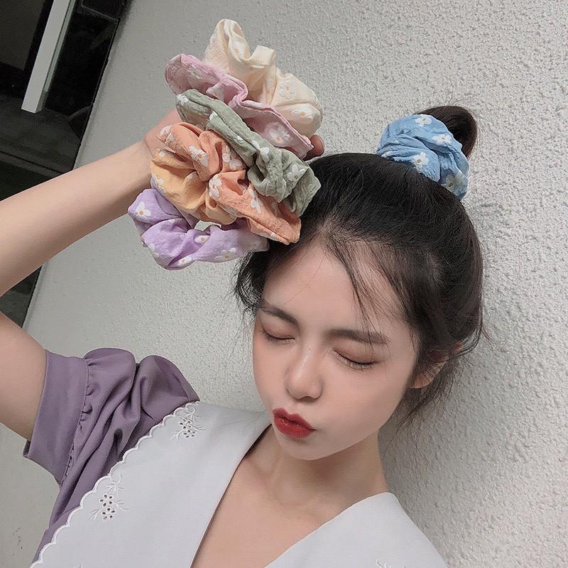 Dây buộc tóc scrunchies đẹp, chun cột tóc vải họa tiết hoa hàn quốc(giao mầu ngẫu nhiên)