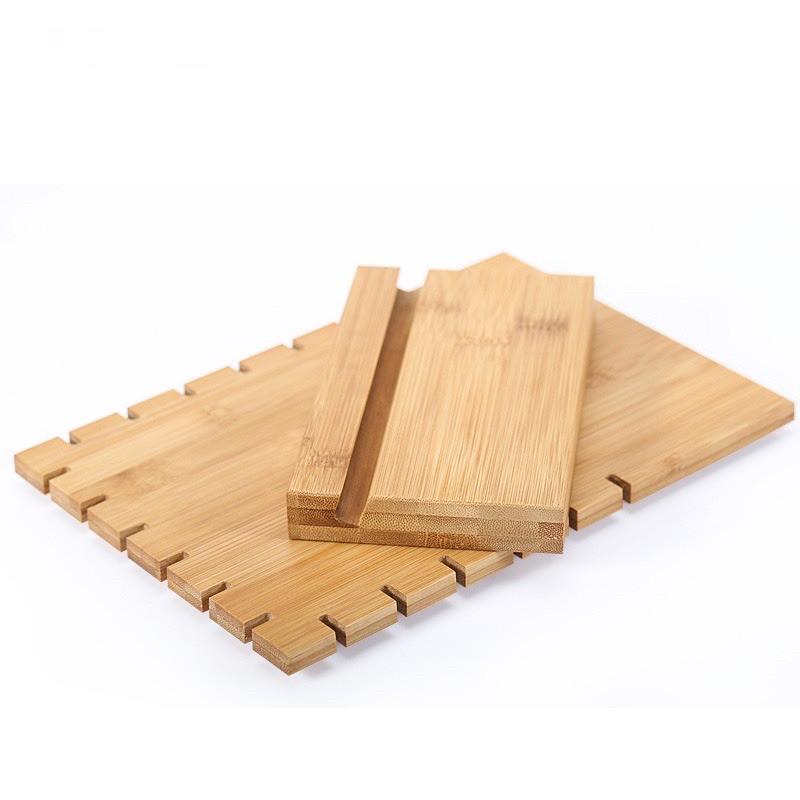 Giá treo dây chuyền da sang trọng