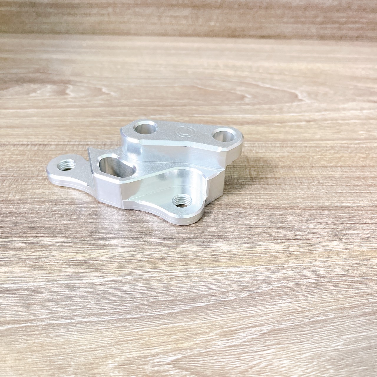 Pas bas trước Exciter 155/150 đĩa 290/295mm xài heo 4 Pis Adelin