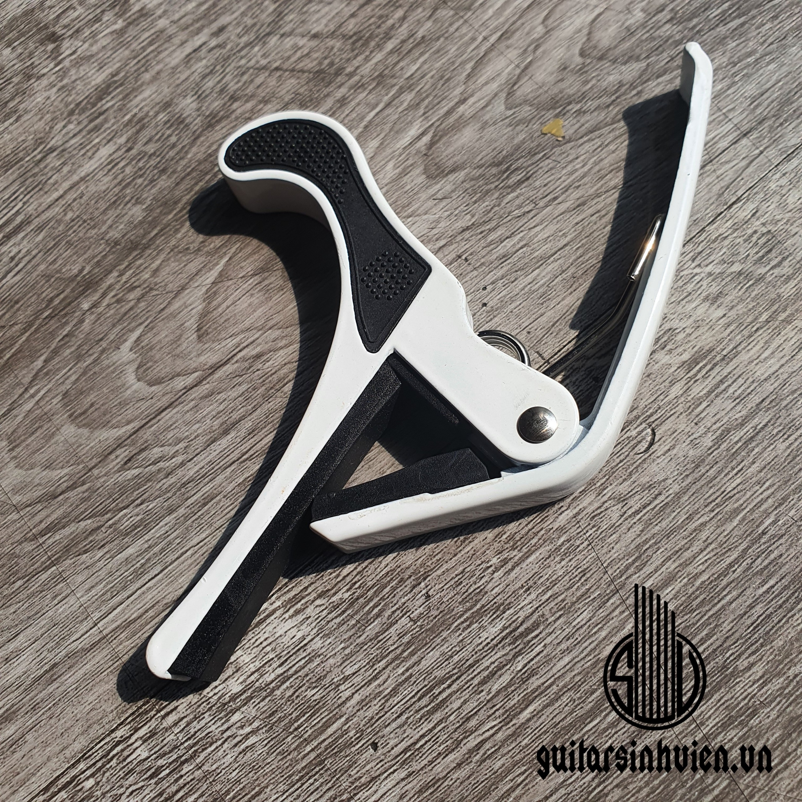 Capo guitar cho đàn classic và acoustic - Capo quốc dân - Đặt hàng tặng pick