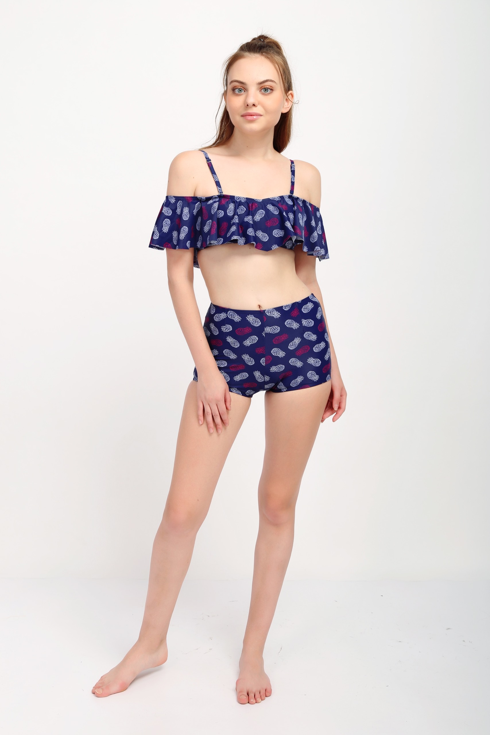 P2P BIKINI - Đồ bơi hai mảnh áo croptop bèo trễ vai, quần short họa tiết trái thơm - BTK340HT_LC2