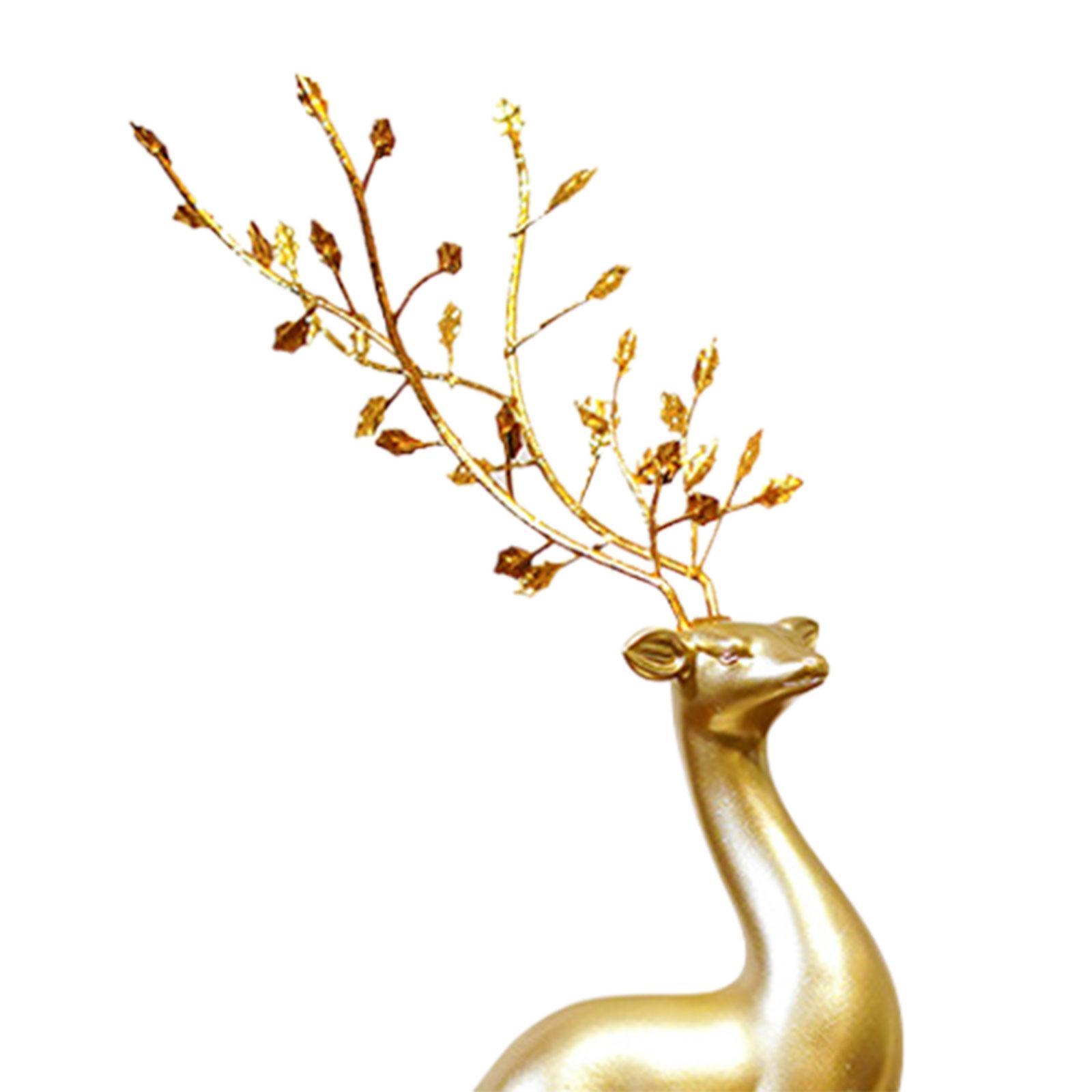 Resin Reindeer Figurine Display Cabinet Ornaments Animal Toys Tabletop Decoration Animal Statue Deer Reindeer Figures for Desktop Home Gifts