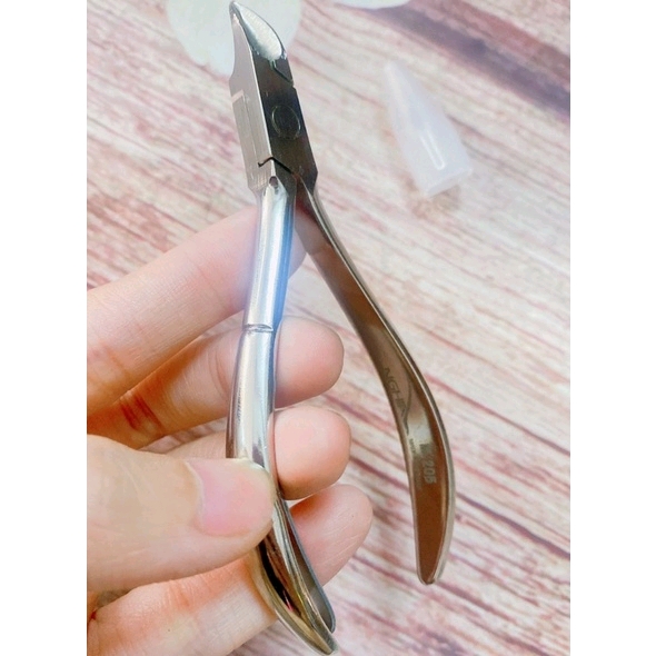 Kềm Cắt Móng Tay Móng Chân M306 - SLL Nhắn Shop