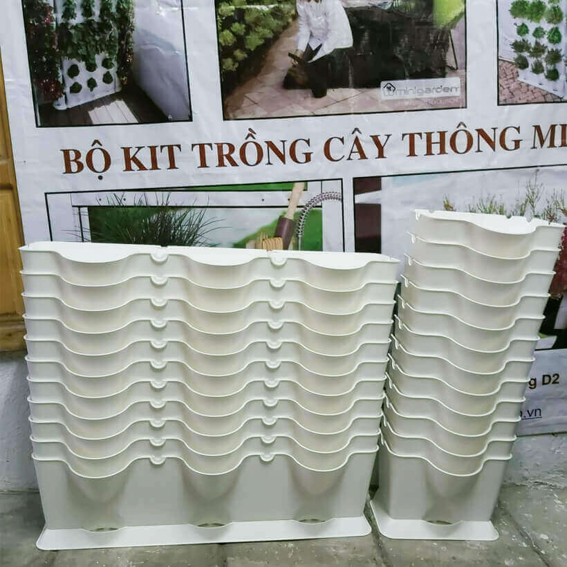 Khung Module Rau Ban Công dạng Đứng VerticalMinigarden nhập khẩu Bồ Đào Nha với 8 chậu kèm 2 Tray hứng nước và bộ dây tưới nhỏ giọt lắp sẵn