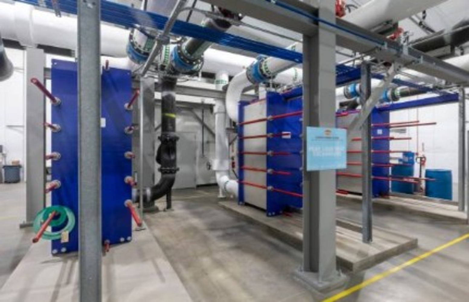 Chất tẩy rửa cặn trong nước tuần hoàn AVCOChem - STR H-521 - Can 20 lít - Hàng Chính Hãng