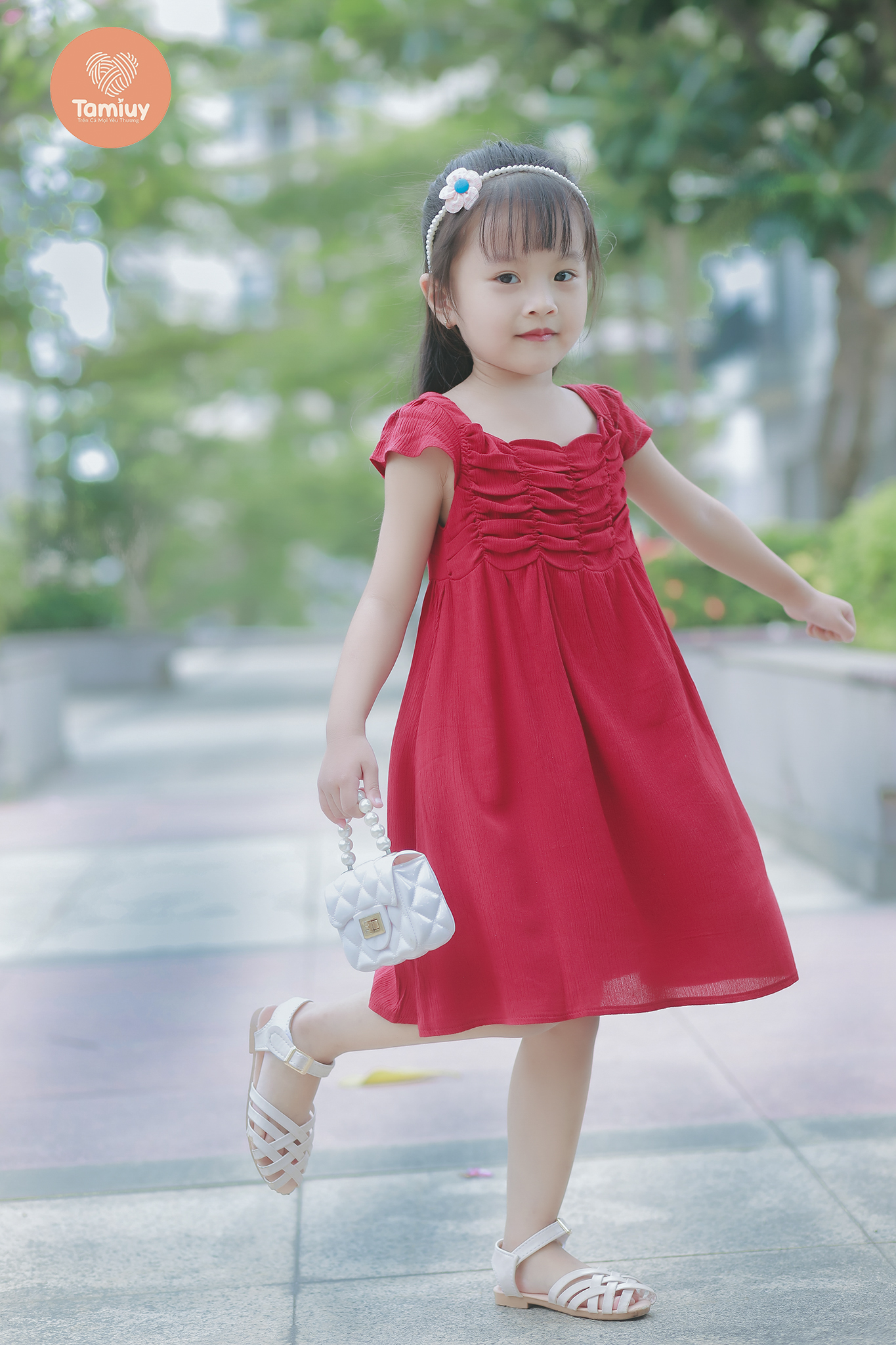 Đầm Bé Gái Tamiuy Cao Cấp Thiết Kế Tay Phồng Cánh Tiên Dún Ở Ngực Chất Liệu  Cotton Mềm Mại