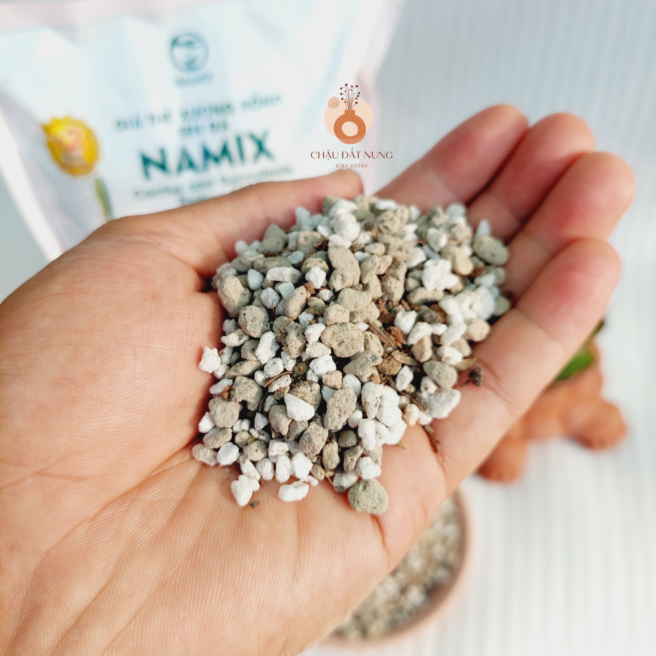 Đất trồng xương rồng sen đá CHUYÊN thuần FULL nắng mưa CAO CẤP Namix - bao 2dm3 - bao 5dm3