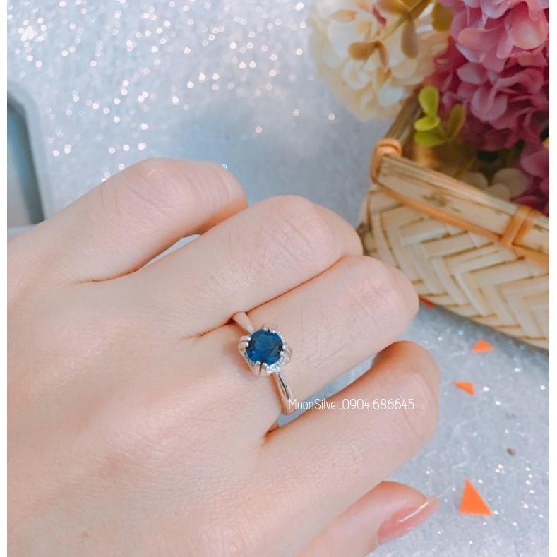 Nhẫn đá màu 4 chấu