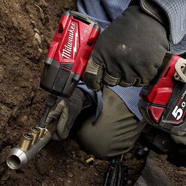 MÁY SIẾT BU LÔNG MILWAUKEE M18 FMTIW2F12-0X0 (BARE, TẶNG PIN 5AH + ƯU ĐÃI THÂN MÁY + PIN + SẠC) - HÀNG CHÍNH HÃNG