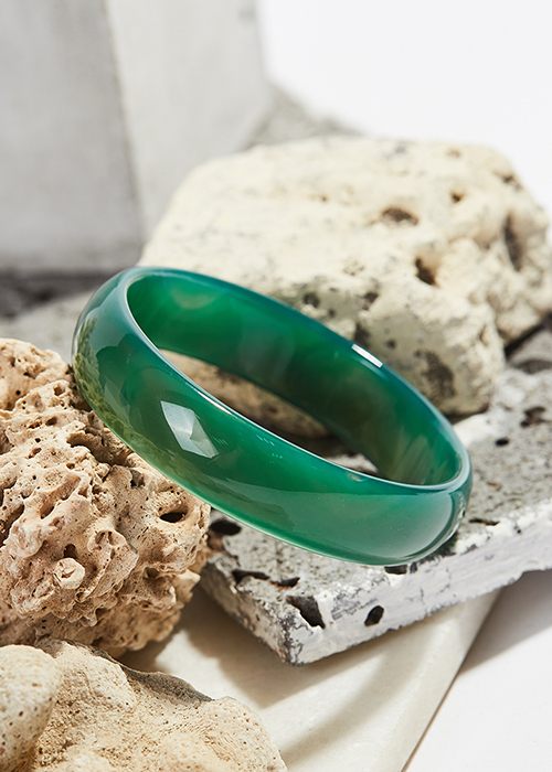Vòng tay mã não xanh thiên nhiên bản hẹ - Ngọc Qúy Gemstones