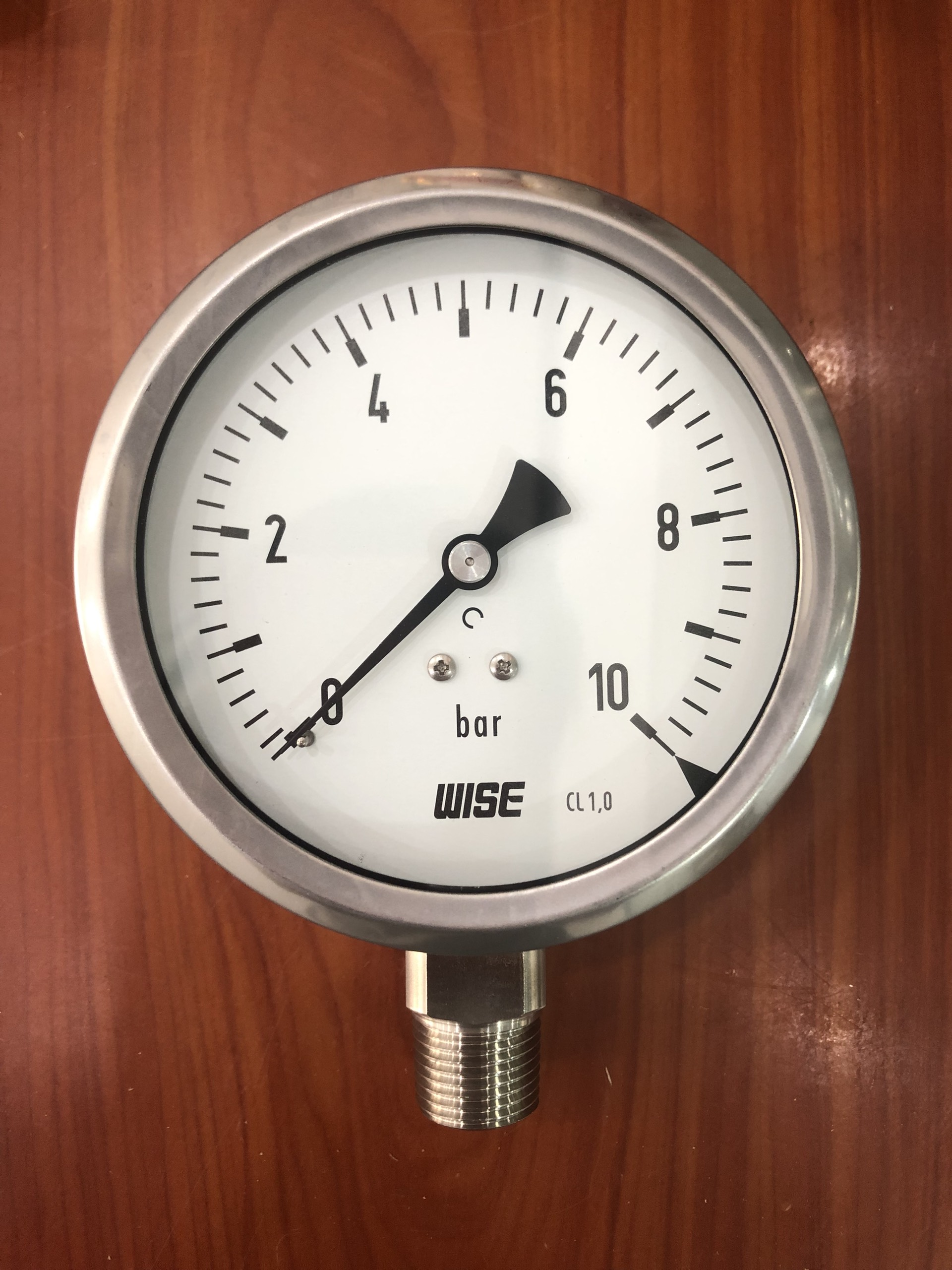 Dụng cụ đo áp suất P255 100A - dãy đo bar