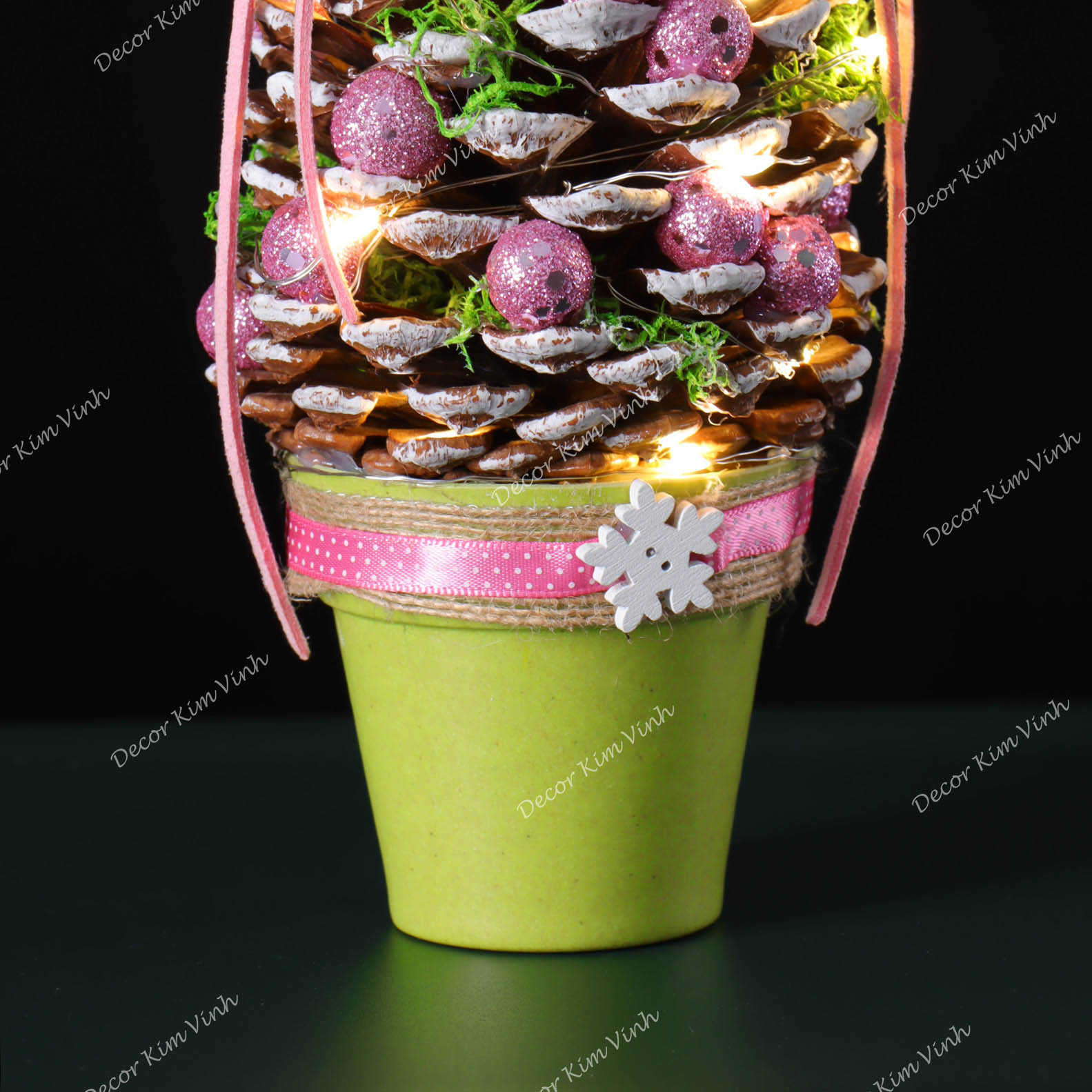 Chậu Quả Thông QT05 Để Bàn Trang Trí Giáng Sinh