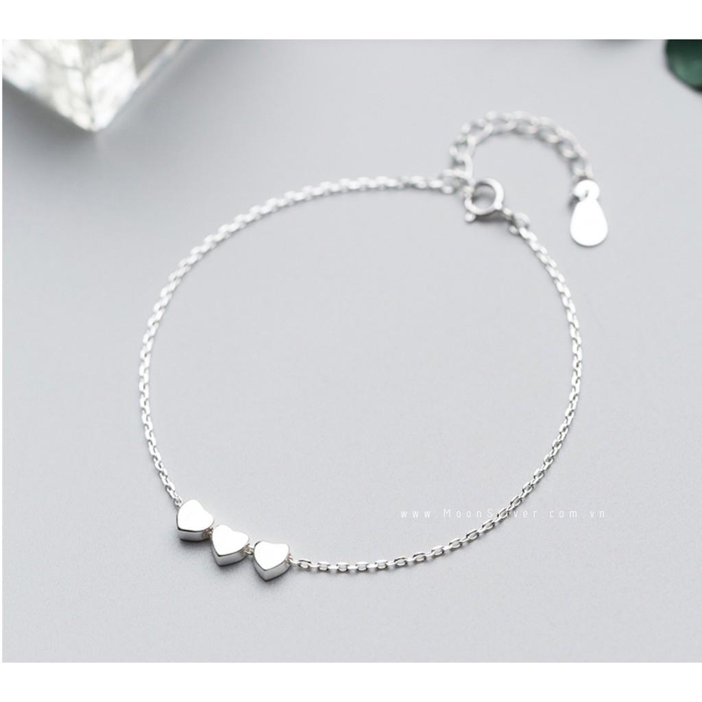 Lắc chân bạc hình trái tim