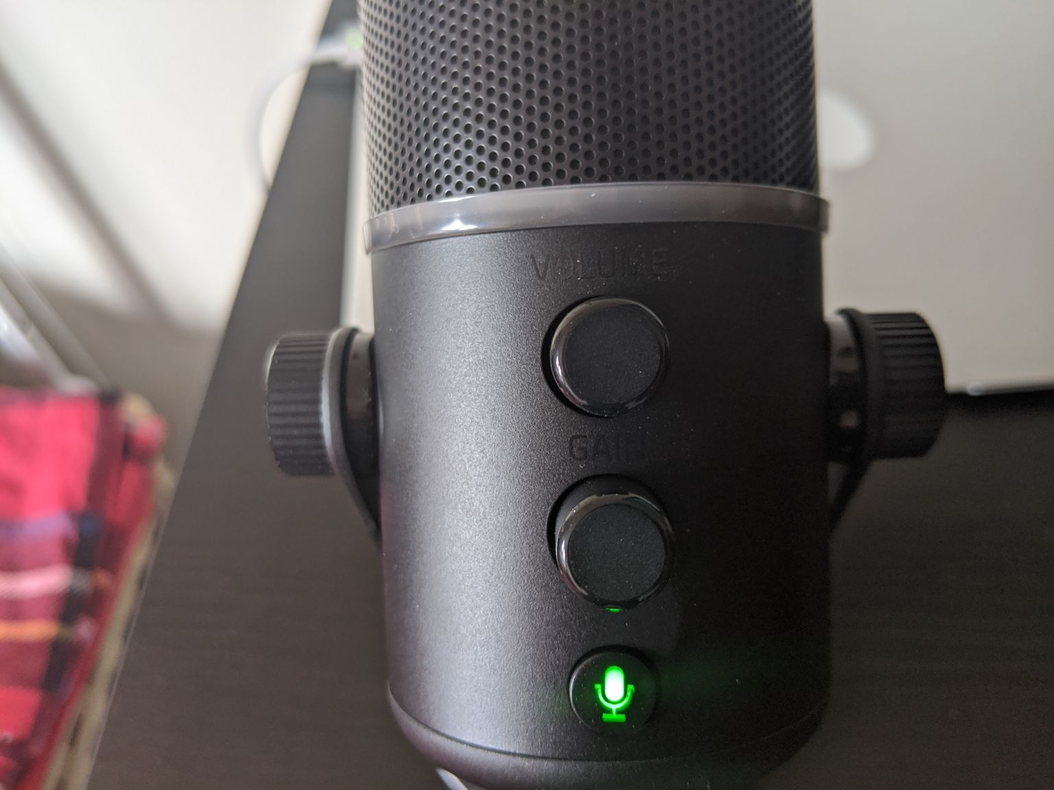 Microphone Razer Seiren Elite-Hàng chính hãng