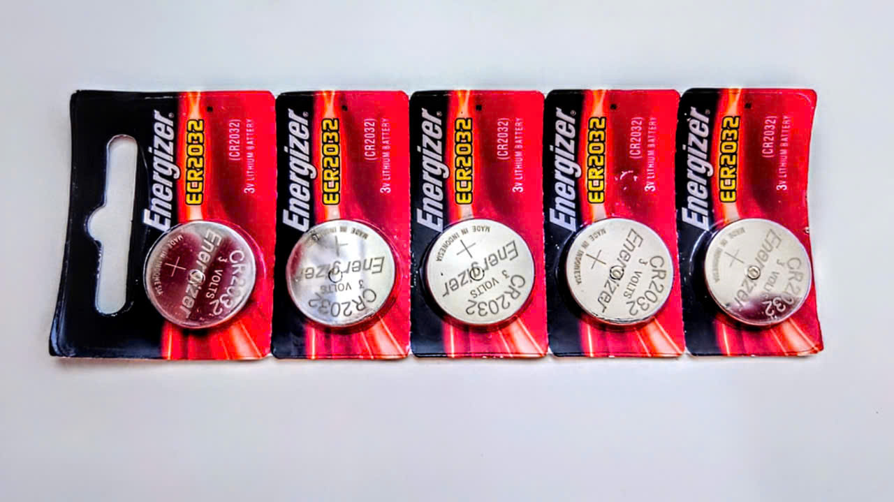 1 Pin 1 vĩ 5 viên CMOS CR2032 3V Energizer dung lượng cao chính hãng - miếng lót chuột