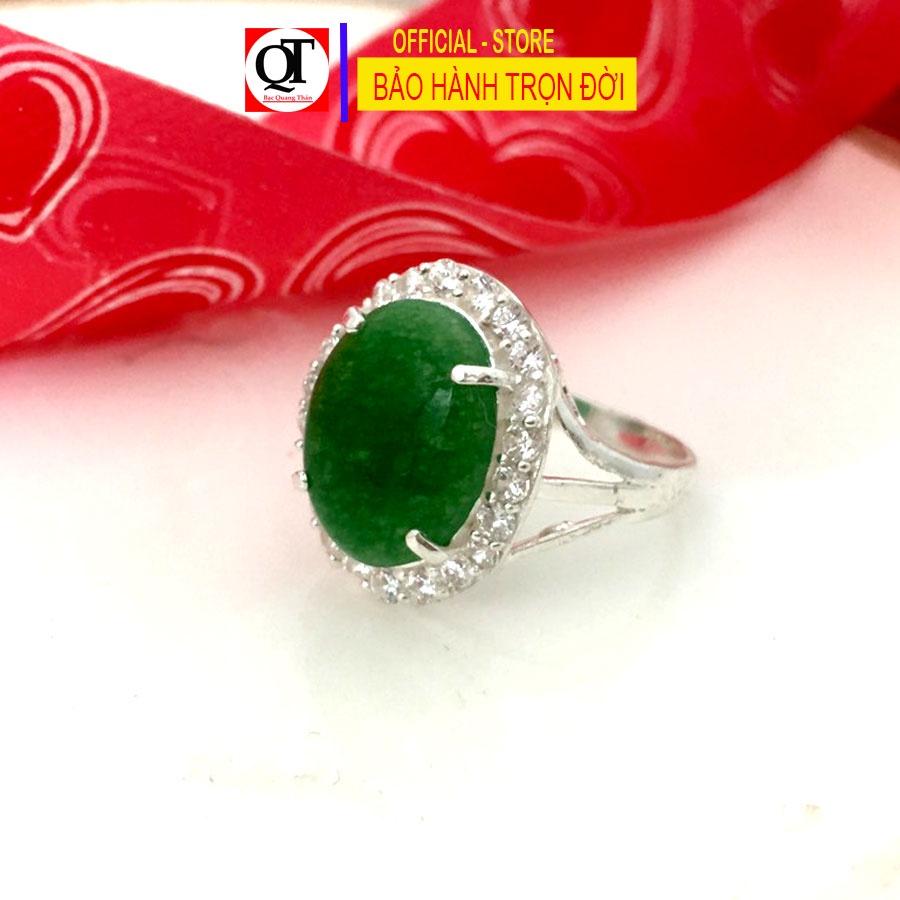 Nhẫn nữ bạc mặt ngọc xanh lá hình ovan chất liệu bạc ta trang sức Bạc Quang Thản - QTNU.QH109