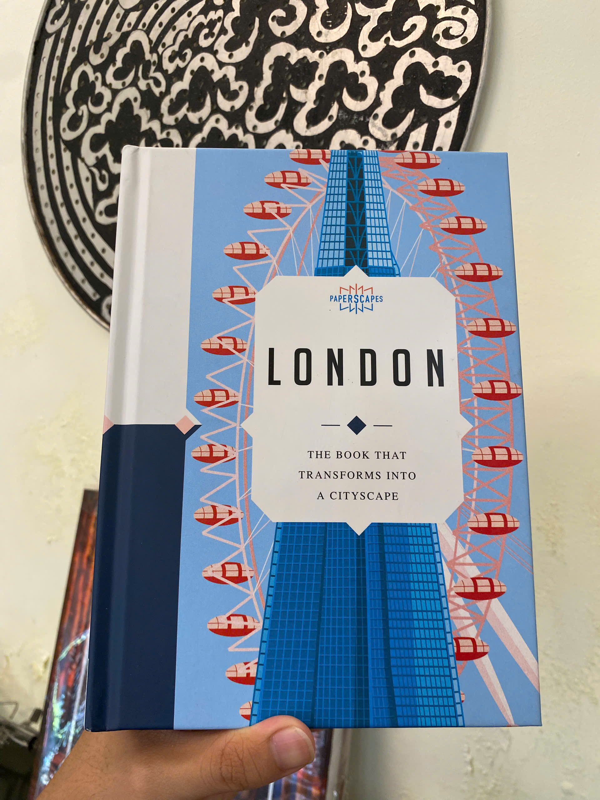 Sách - Paperscapes: London: The book that transforms into a cityscape by Sandra Lawrence