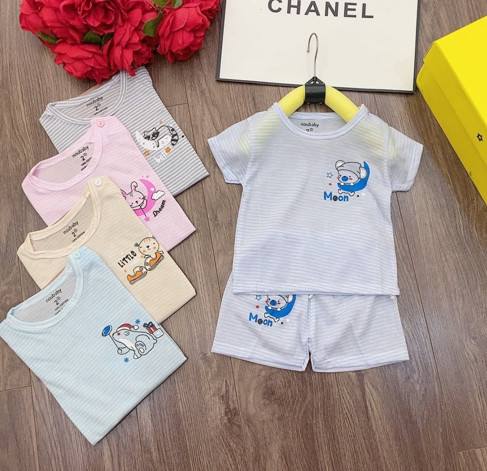 Set 5 bộ quần áo cộc tay vải kẻ ngang mẫu mới cho bé chất liệu cotton mặc cực mát, thấm hút tốt