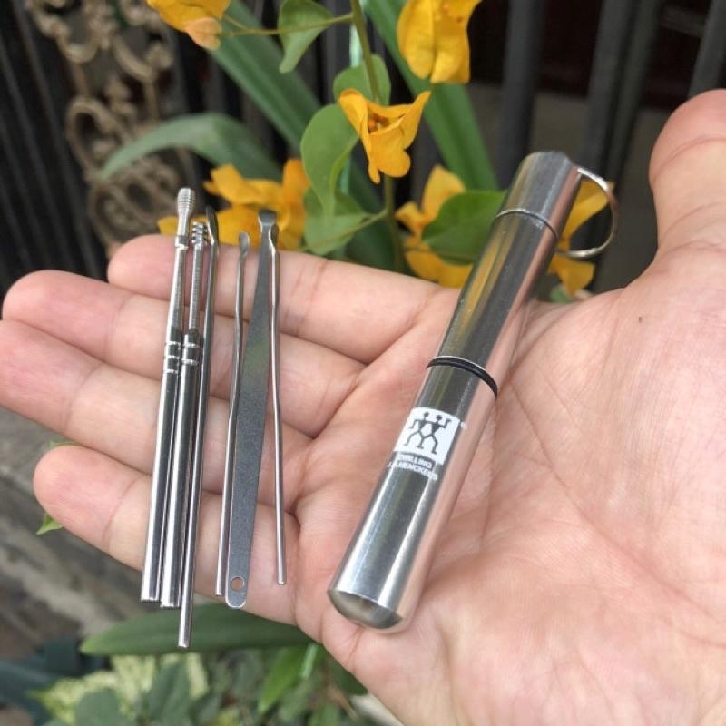 Bộ vệ sinh ráy tai inox Đức gồm 6 và hộp đựng, treo móc khoá xe dễ dùng