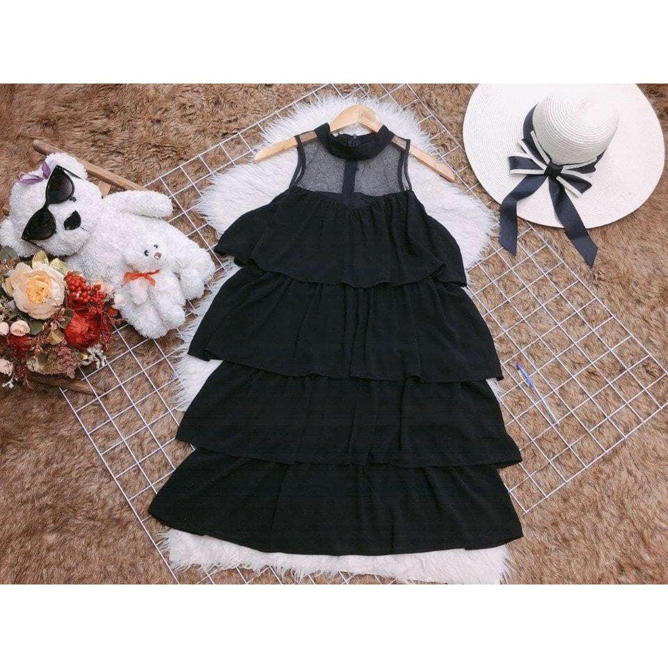 Đầm Suông Tầng Phối Lưới Siêu Cute chất voan mềm phối lưới co giãn thoải mái và thoáng mát.Đầm thiết kế đơn giản với cổ tròn phối lưới,kèm tầng mặt trước và sau tạo nên chiếc đầm mang phong cách thời trang trẻ trung,năng động và đáng yêu