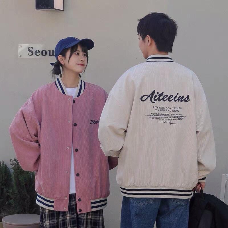 Áo khoác nhung, áo nhung bombo aiteeins cúc bấm, Áo Khoác Nhung Gân Tăm Bomber Jackets Thêu Logo Cúc Bấm Unisex Nam Nữ Form Rộng Ulzzang