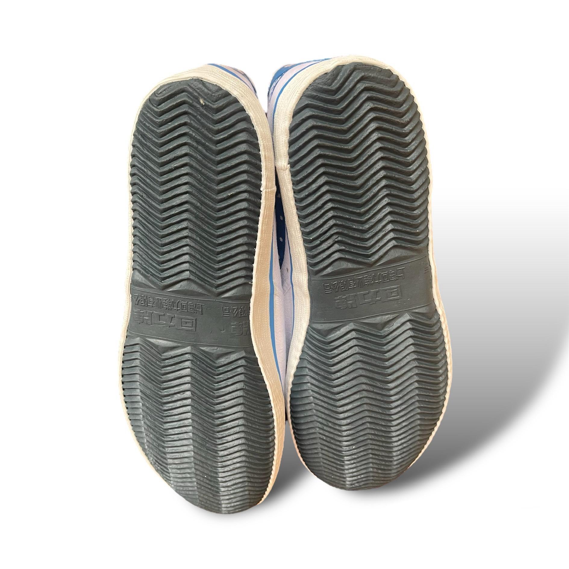 Giày Bata Tàu Đế Đen Cao Su WARRIOR Chính Hãng Chuyên Đá Bóng Sân Cỏ Nhân Tạo Phủi Cao Cấp Siêu Bền Size 38 - 43
