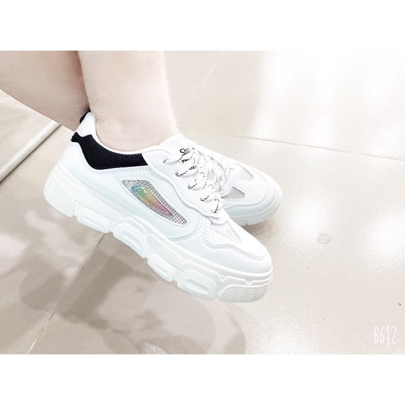 Giày sneaker tăng chiều cao êm chân