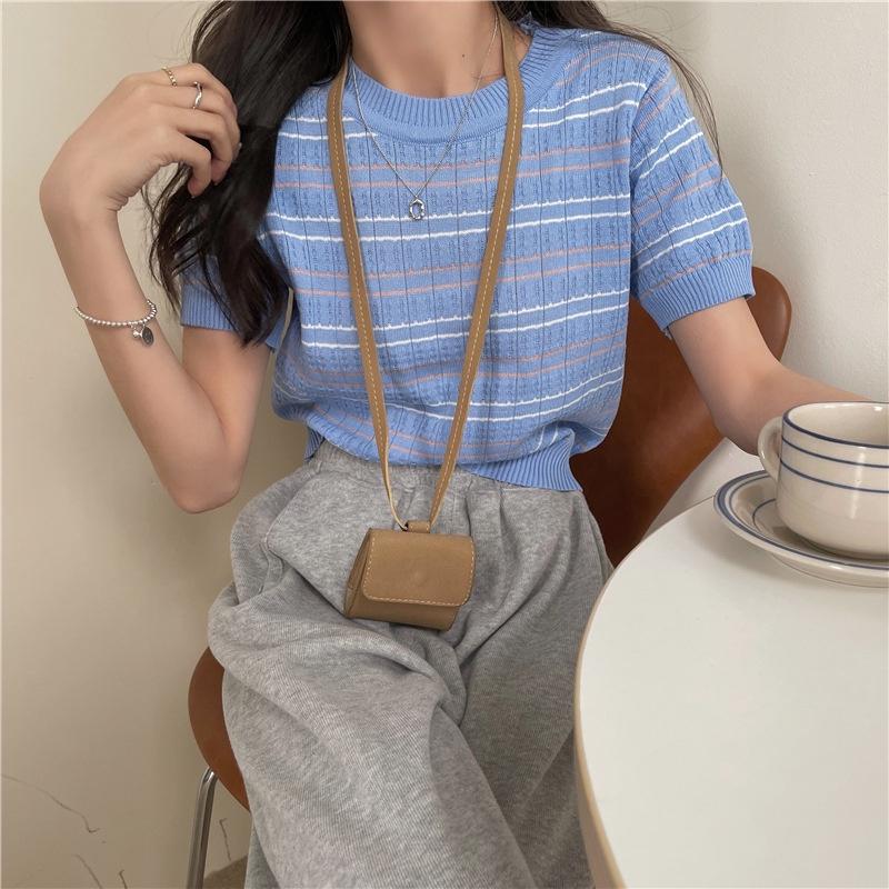 MS410 Áo len kẻ ngang cổ tròn nữ tính