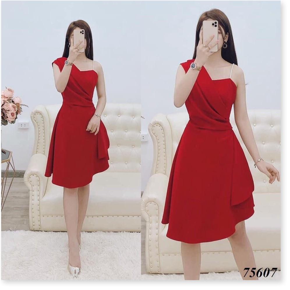 Váy dự tiệc đính cườm thiết kế cách điệu