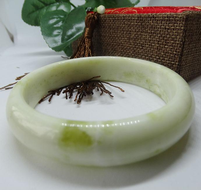 Vòng Tay Ngọc Serpentine Xanh Lá