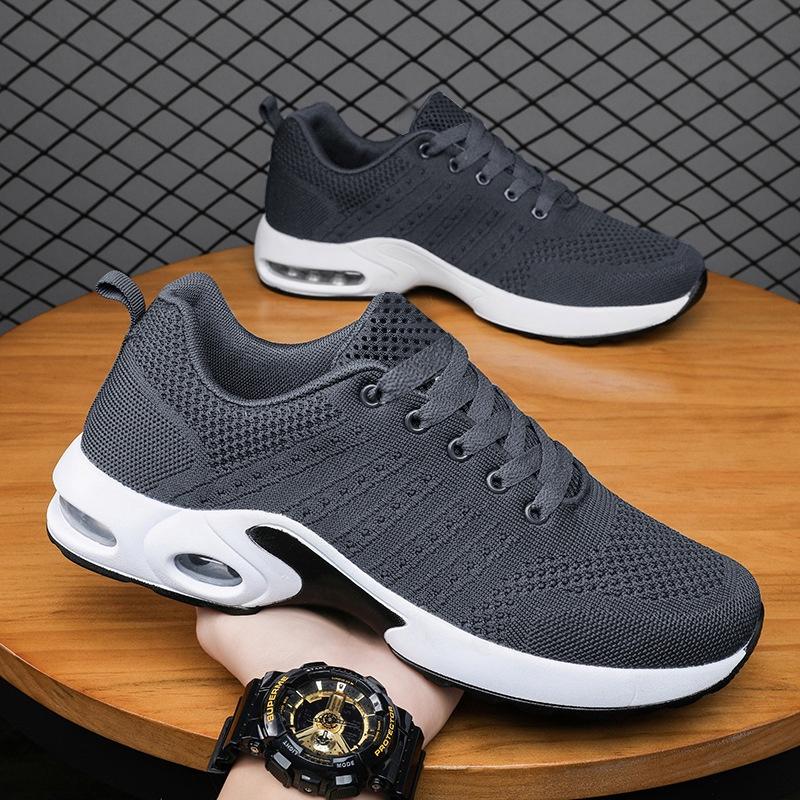 Giày Thể Thao Nam, Giày sneaker HHT, Đế Cao Có Đệm Khí  4 Sườn Sọc S022