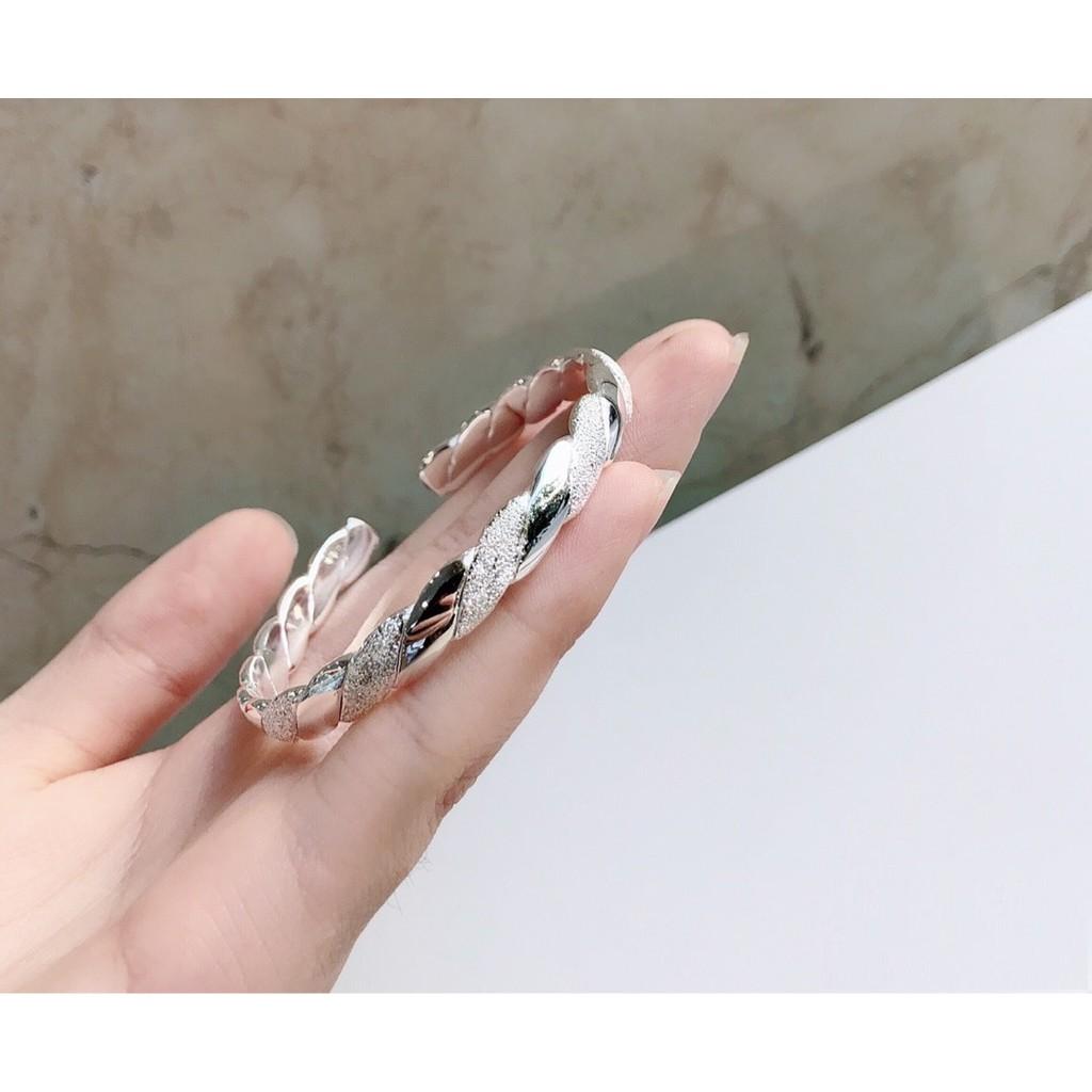 Lắc tay bạc nạm đá và phay cách siêu đẹp