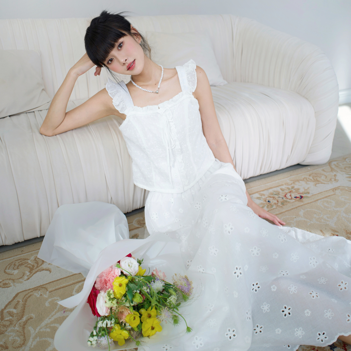 Áo kiểu tay bèo cổ vuông thích hợp đi làm đi chơi Chandra Miều Est.2013