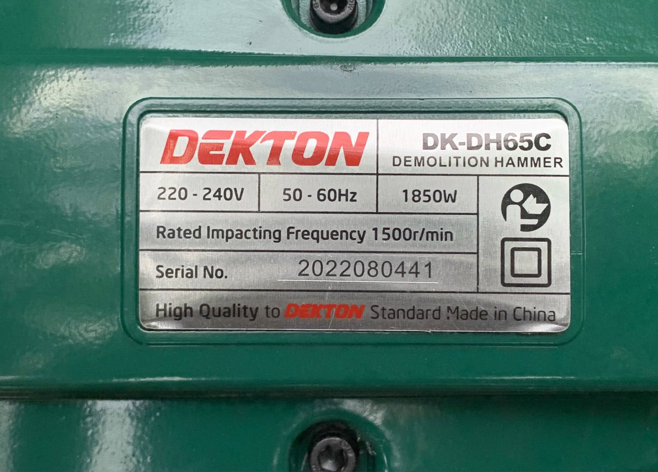 MÁY ĐỤC BÊ TÔNG 1850W 30MM DEKTON DK-DH65C - HÀNG CHÍNH HÃNG