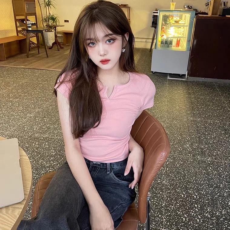 Áo CroptopTay Ngắn Phồng Cổ Chữ V Phong Cách Hàn Quốc Cho Nữ Happy Store