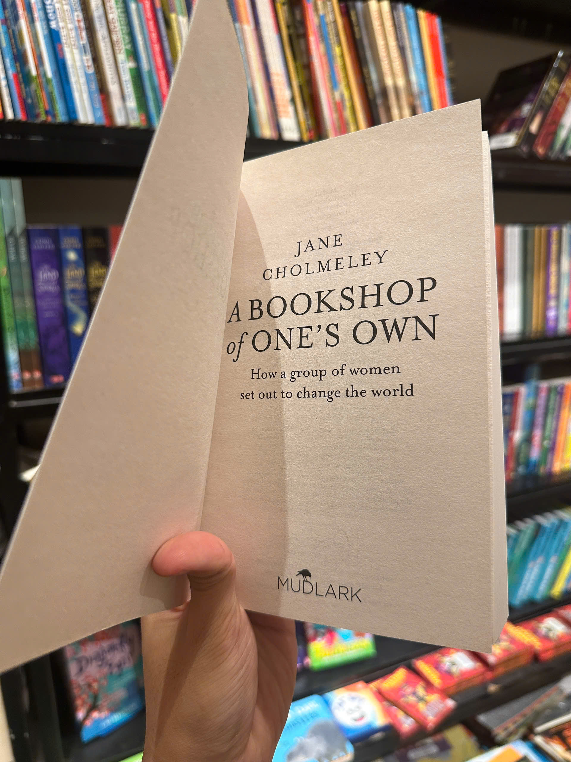 Sách - A Bookshop of Ones Own by Jane Cholmeley | Nonfiction / Feminism / Ngoại văn Nhập khẩu UK