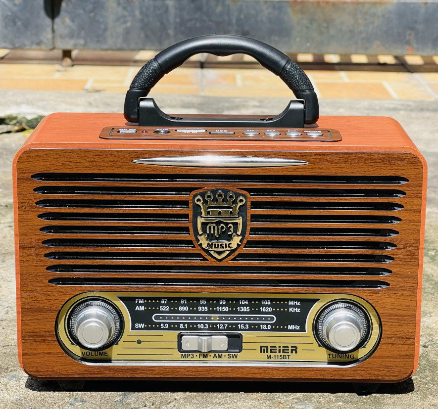 [Giá xả hàng] Đài FM RADIO M-115T - Loa nghe nhạc kết hợp đài radio Loa nghe nhạc kết hợp đài radio - Phong cách cổ điển vintage - sang trọng, bass trầm ấm - Đầy đủ kết nối USB, SD card,bLUETOOTH