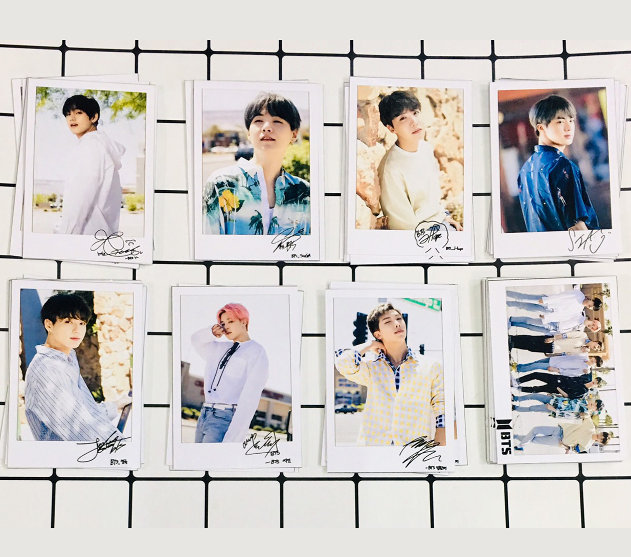 Ảnh card chữ ký BTS combo 16 ảnh ngẫu nhiên