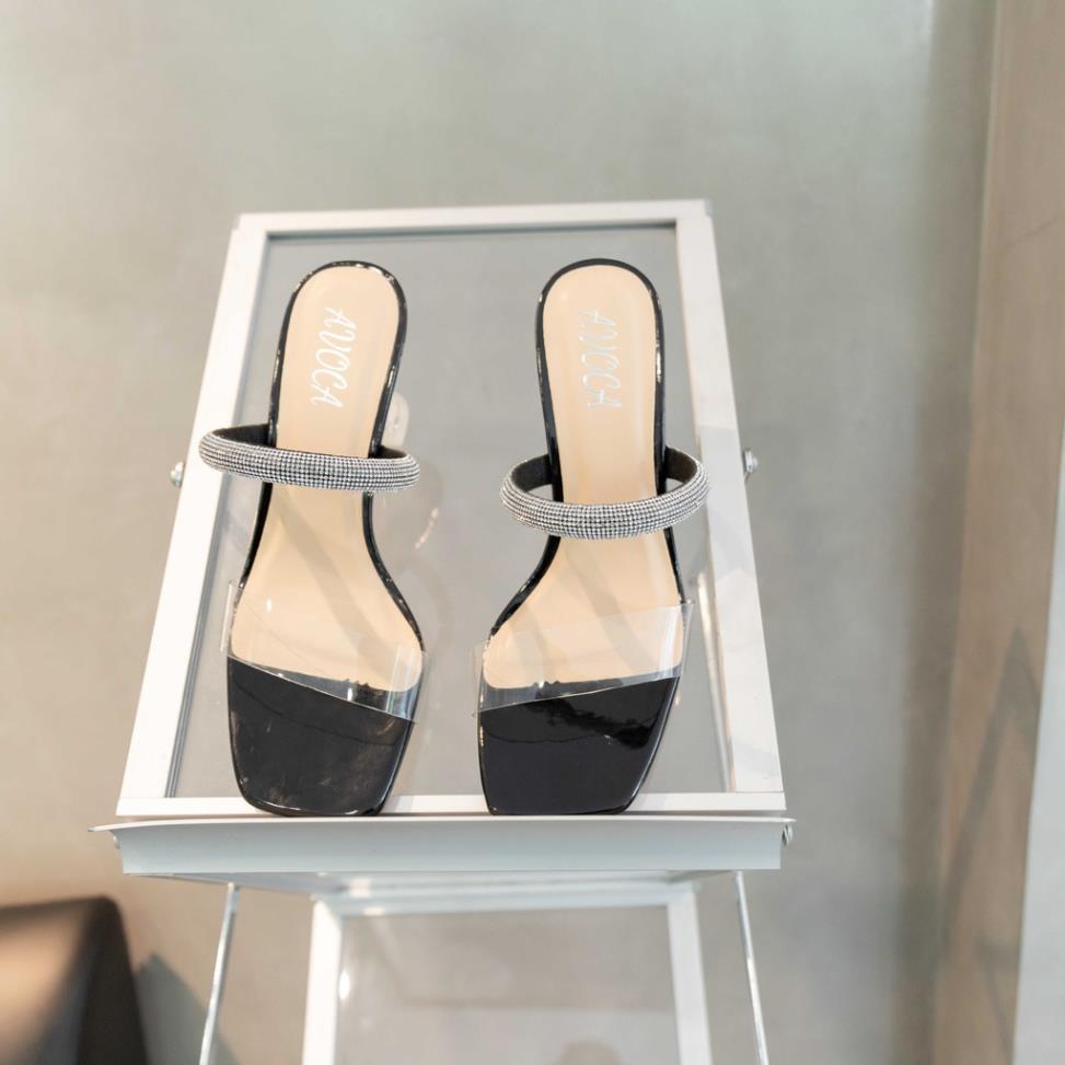Giày sandal gót vuông quai ngang đính xoan cao cấp
