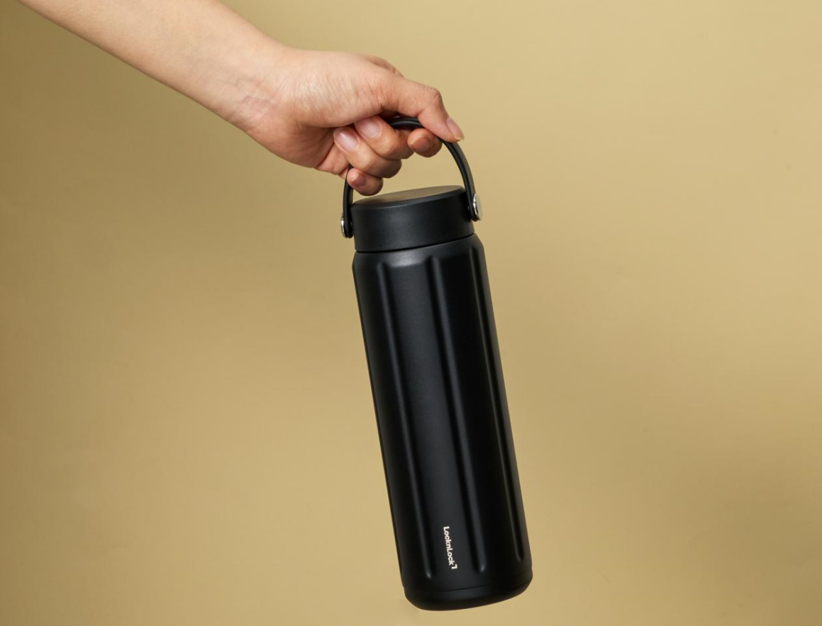 Bình giữ nhiệt LocknLock SLO ultralight tumbler LHC4427 siêu nhẹ dung tích 630ml thép không gỉ 304 có quai xách - 3 màu
