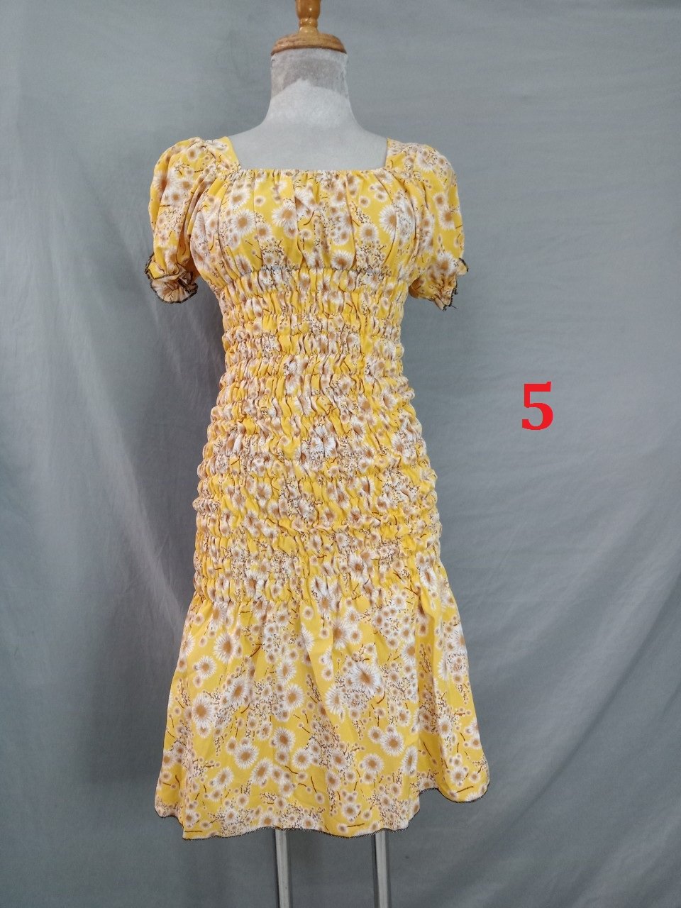 Đầm body đuôi cá