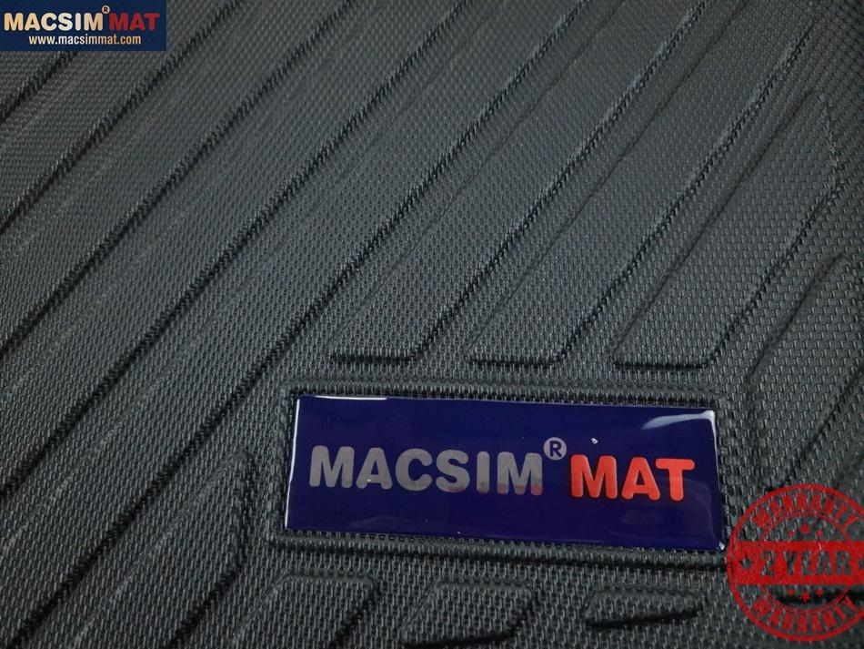 Thảm lót cốp Suzuki Swift nhãn hiệu Macsim chất liệu TPV cao cấp màu đen