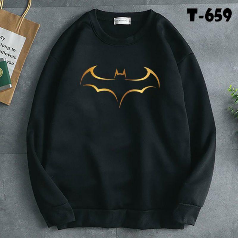 Áo nỉ sweater hình cánh dơi